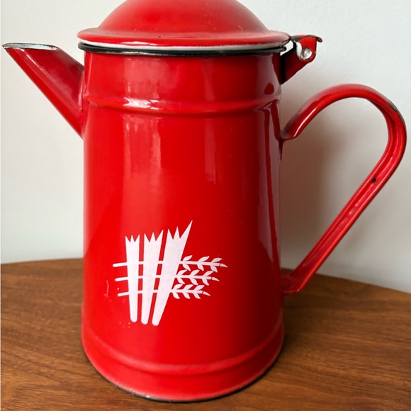 Classic Red Enamel Coffee Pot with Handle - Picture 8 of 11